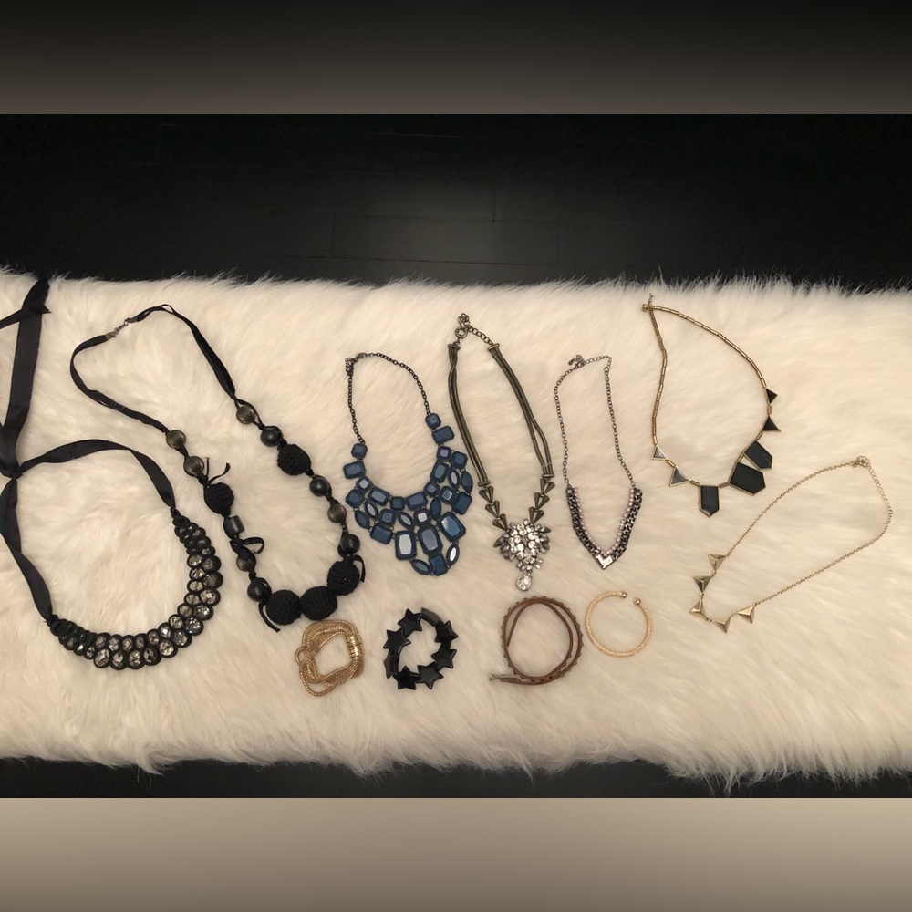 BUNDLE Statement Necklace Bracelet New or Like New